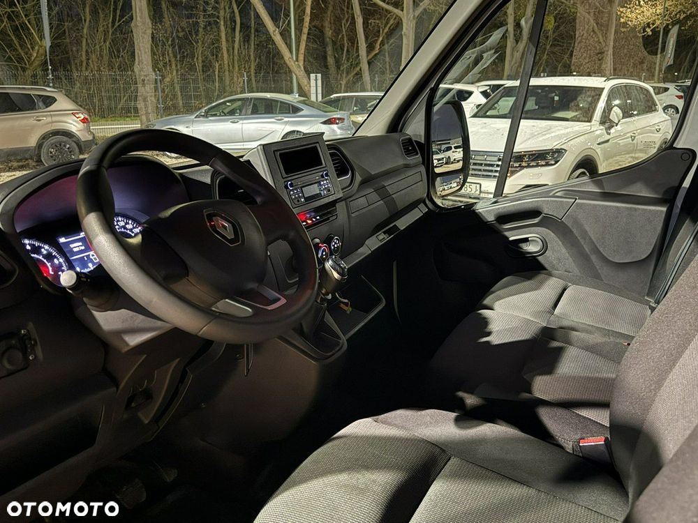 Renault Master - 10