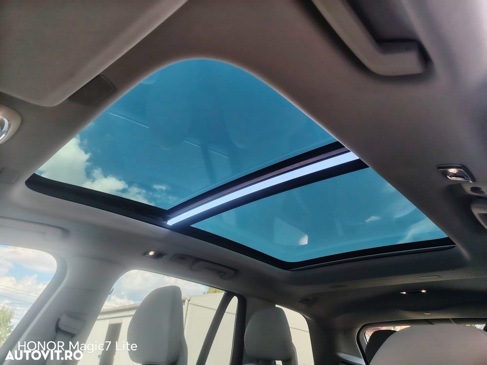 Volvo XC 90 T8 AWD Recharge Geartronic Inscription Expression - 27