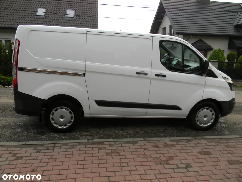 Ford Transit Custom - 14