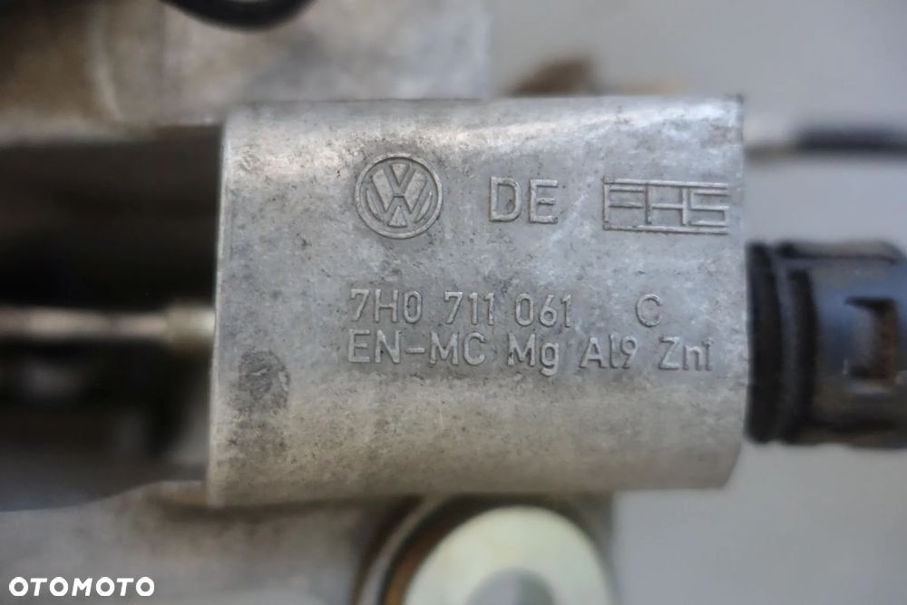 WYBIERAK LINKI ZMIANY BIEGÓW VW T5 2.5 TDI - 7