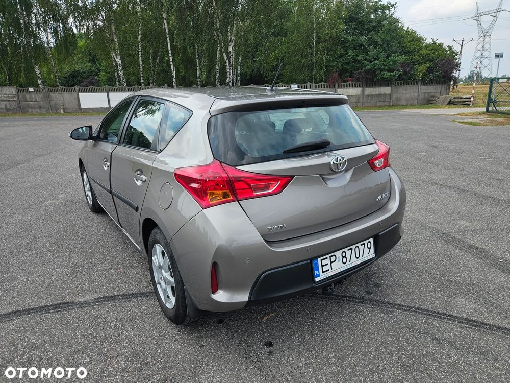 Toyota Auris 1.33 VVT-i Active - 14