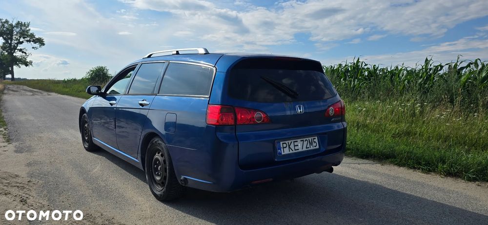 Honda Accord 2.0 Comfort - 2