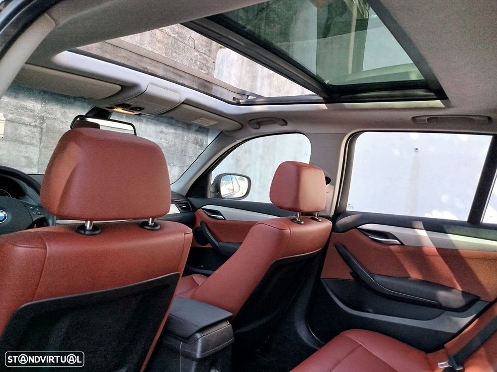 BMW X1 18 d sDrive - 4