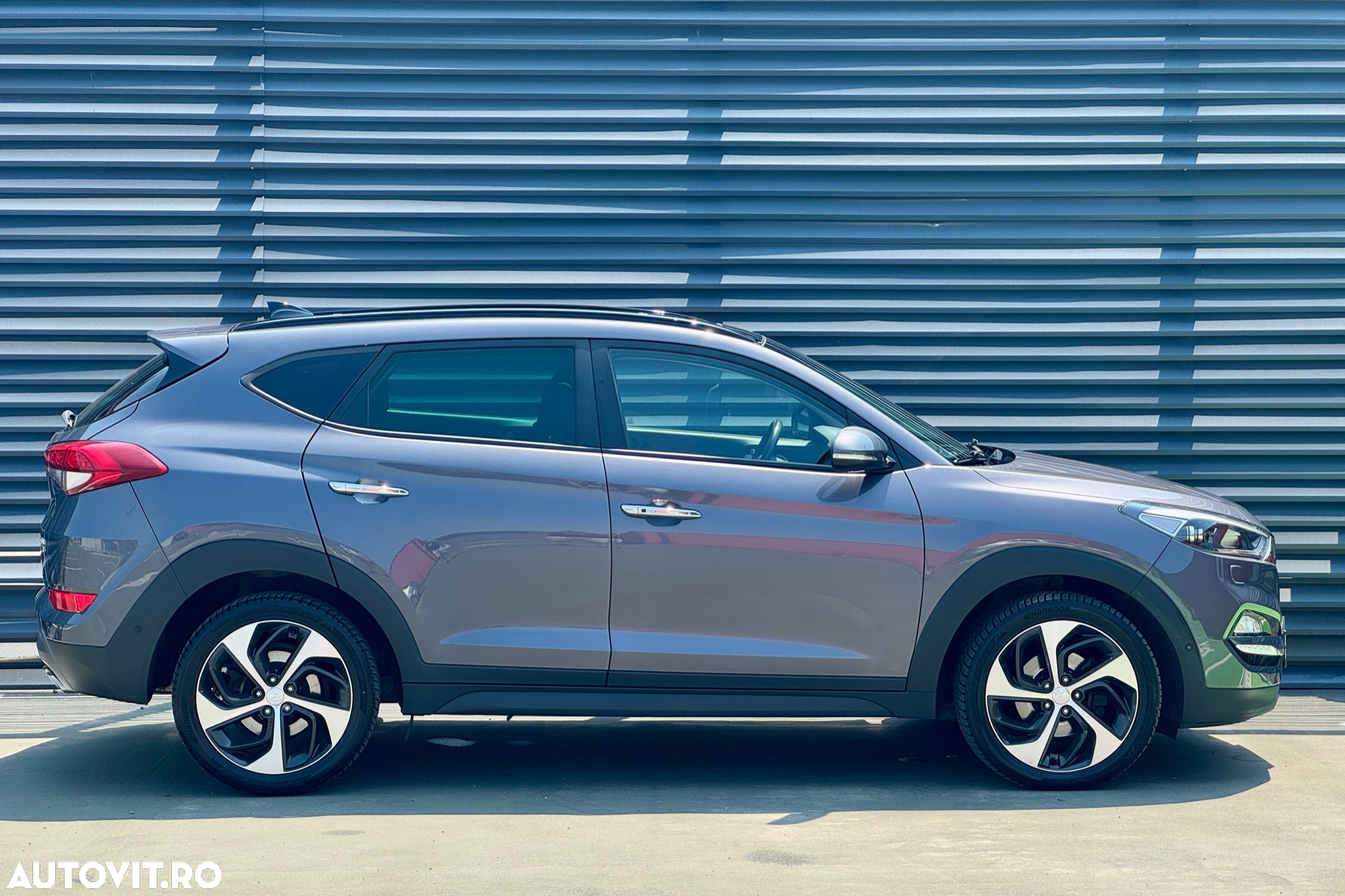Hyundai Tucson 2.0 CRDI 4WD Automatik Style - 5