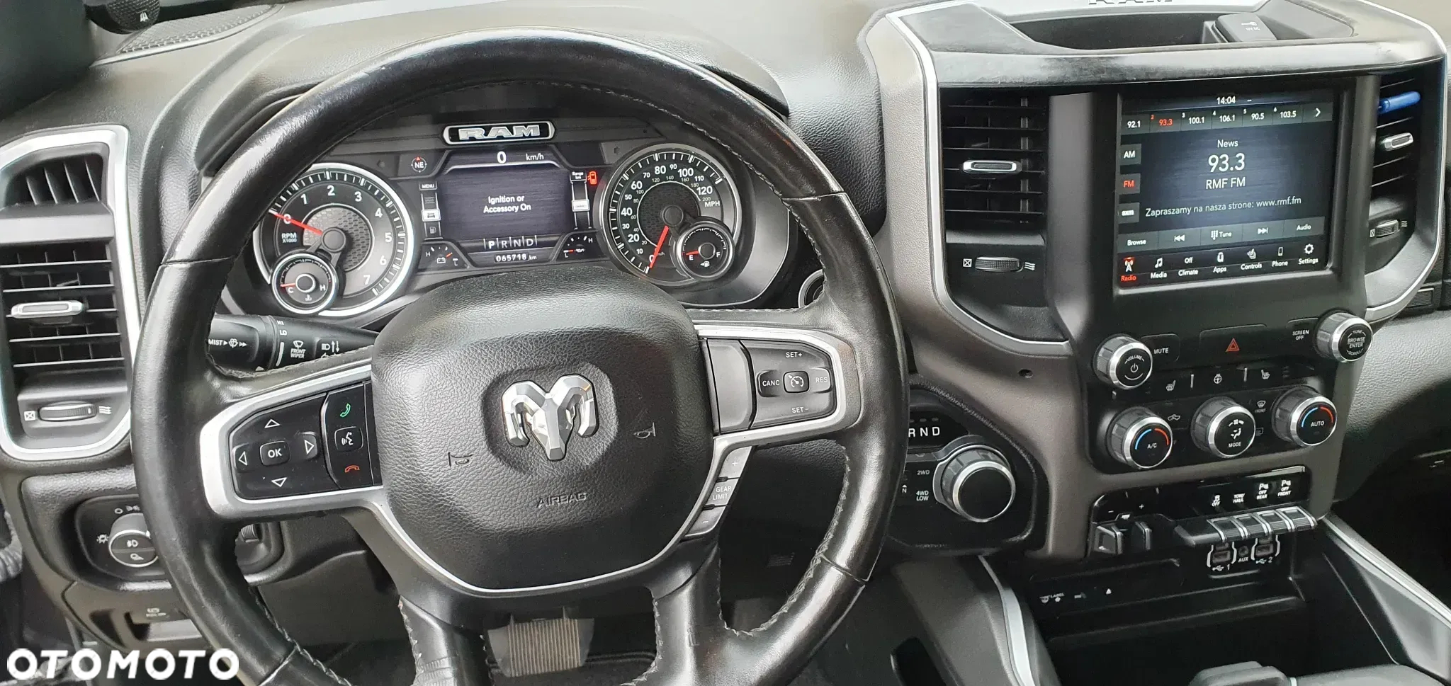 Dodge RAM 1500 5.7 4x4 - 20