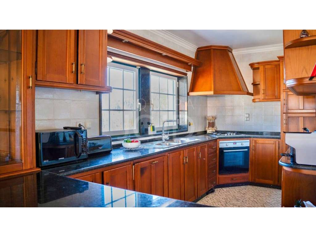 Moradia T4 de Luxo com Piscina Privada - Sintra - Grande imagem: 3/22