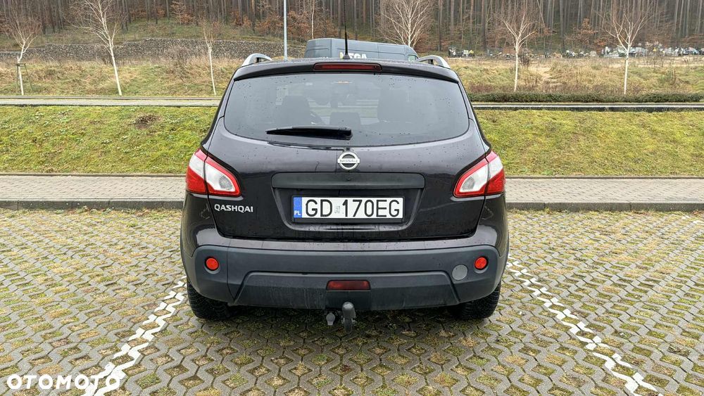 Nissan Qashqai 2.0 4x4 Tekna Premium - 9
