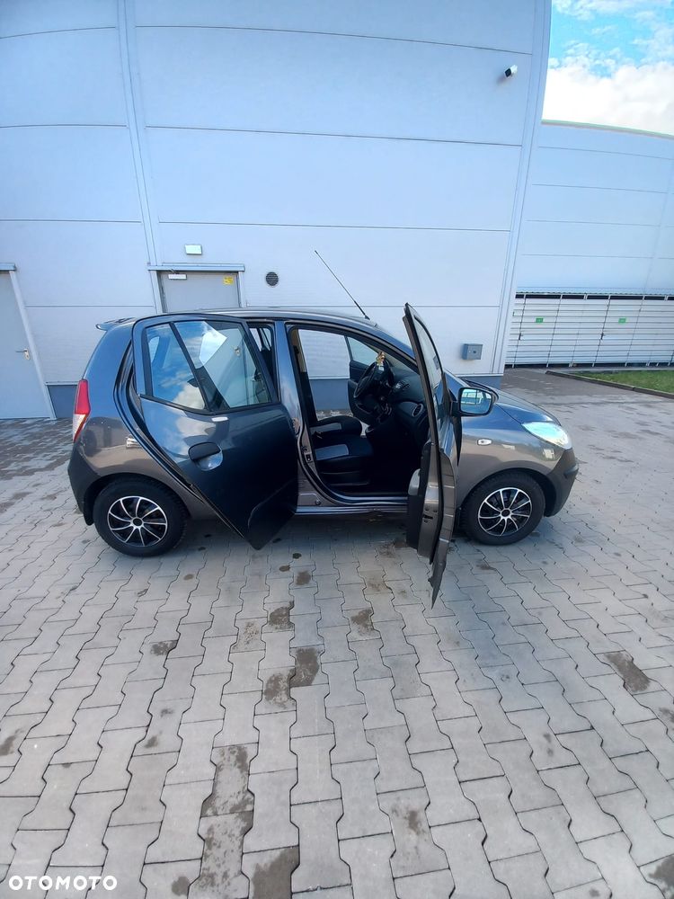 Hyundai i10 - 17