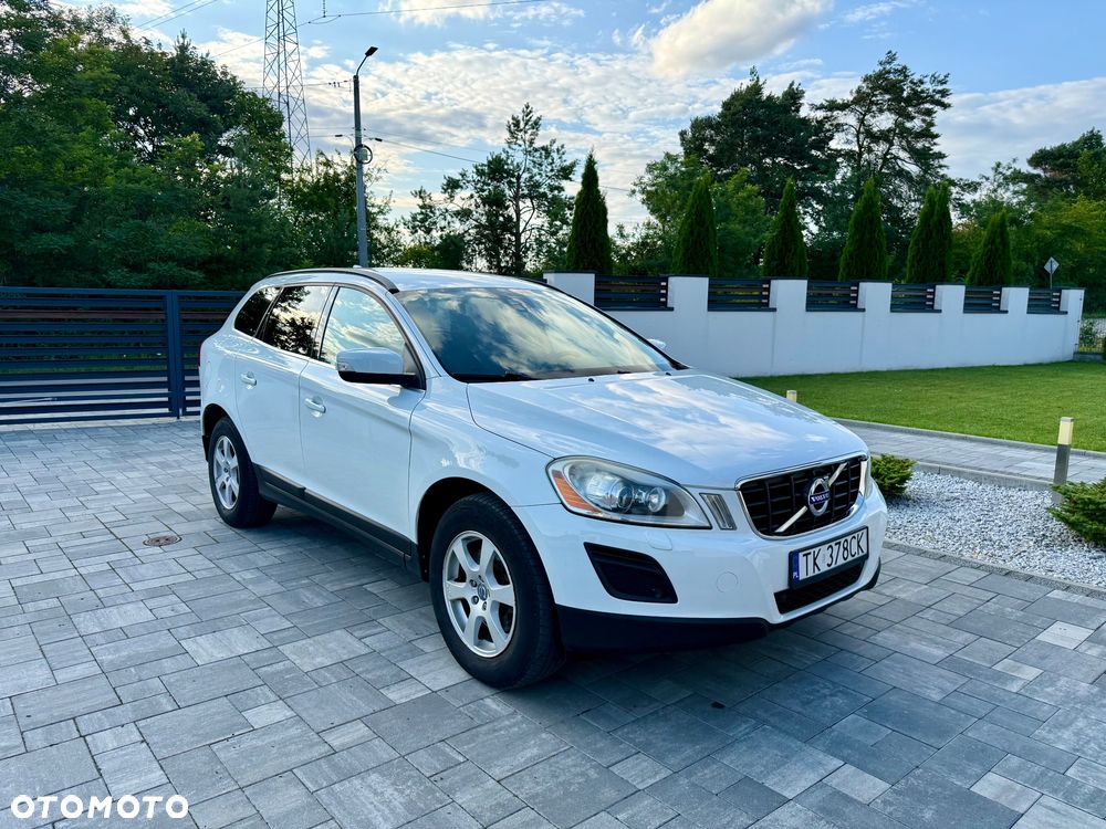 Volvo XC 60 D5 AWD Momentum - 3