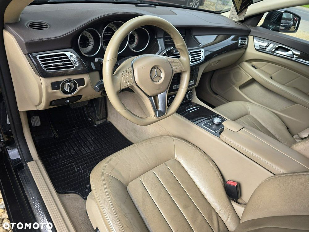 Mercedes-Benz CLS - 7