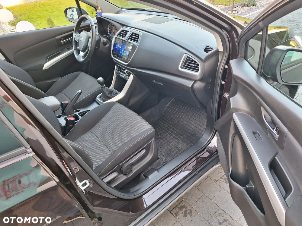 Suzuki SX4 S-Cross 1.6 Elegance - 26