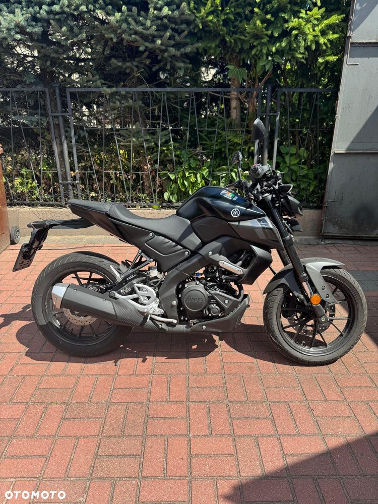 Yamaha MT - 4
