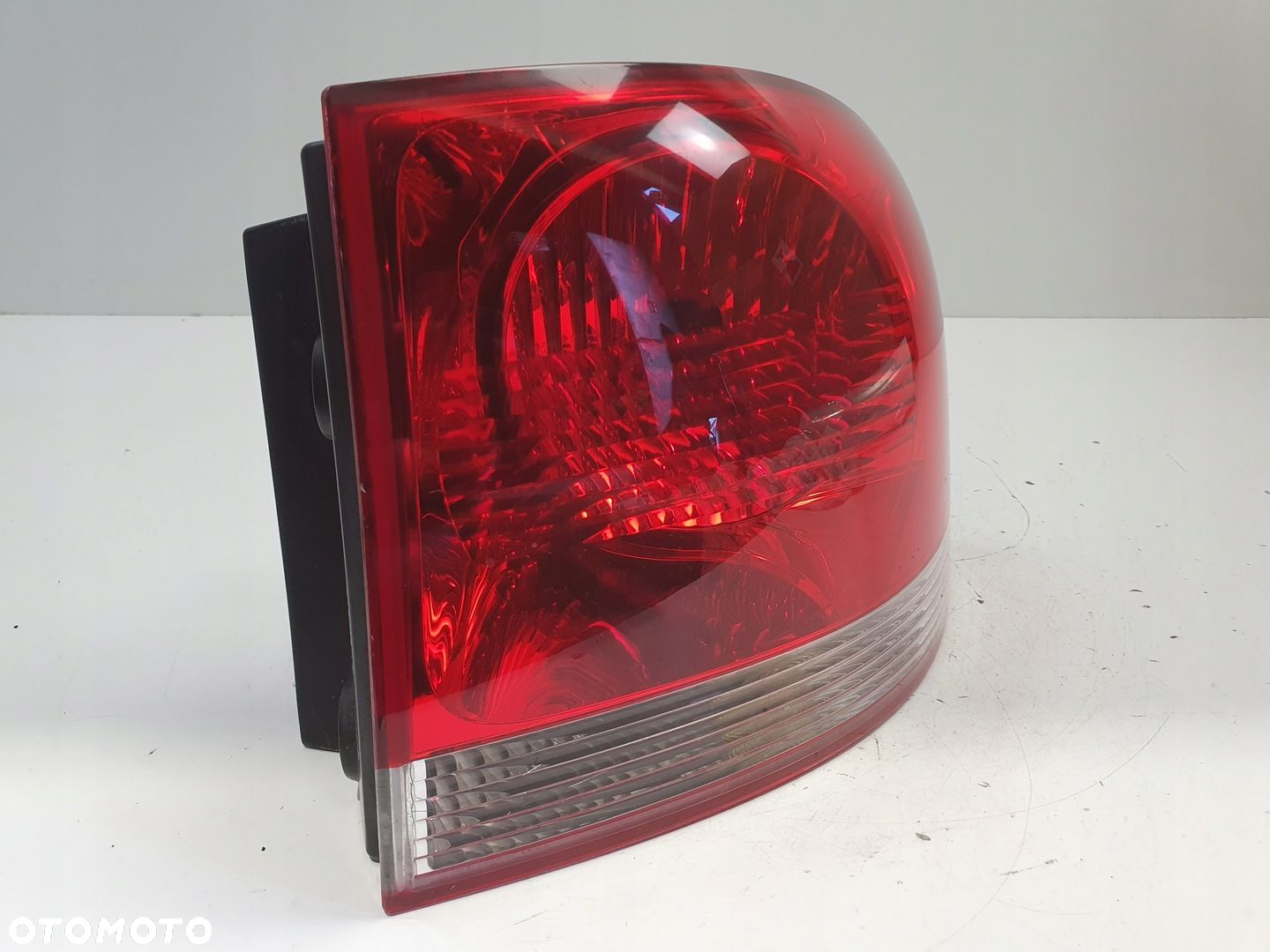 Vw Touareg I 02-06 TYLNA LAMPA PRAWA prawy tył pasażera 28258002 - 3