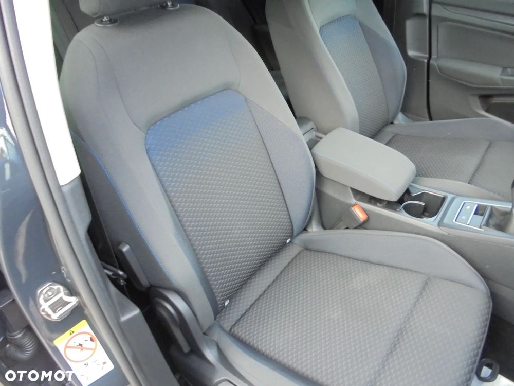 Volkswagen Golf 1.5 TSI OPF United - 32