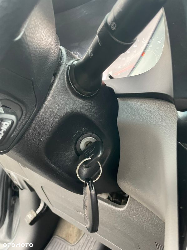 Toyota Sienna 3.5 V6 - 14