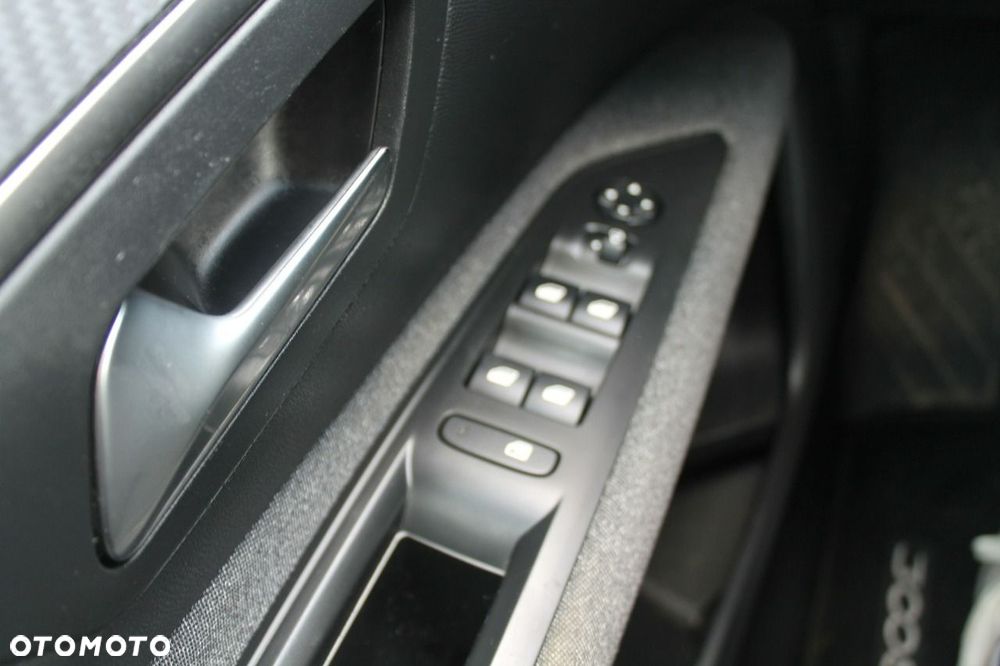 Peugeot 3008 - 28