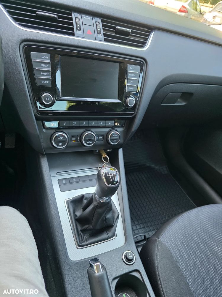 Skoda Octavia 1.4 TSI Style - 18