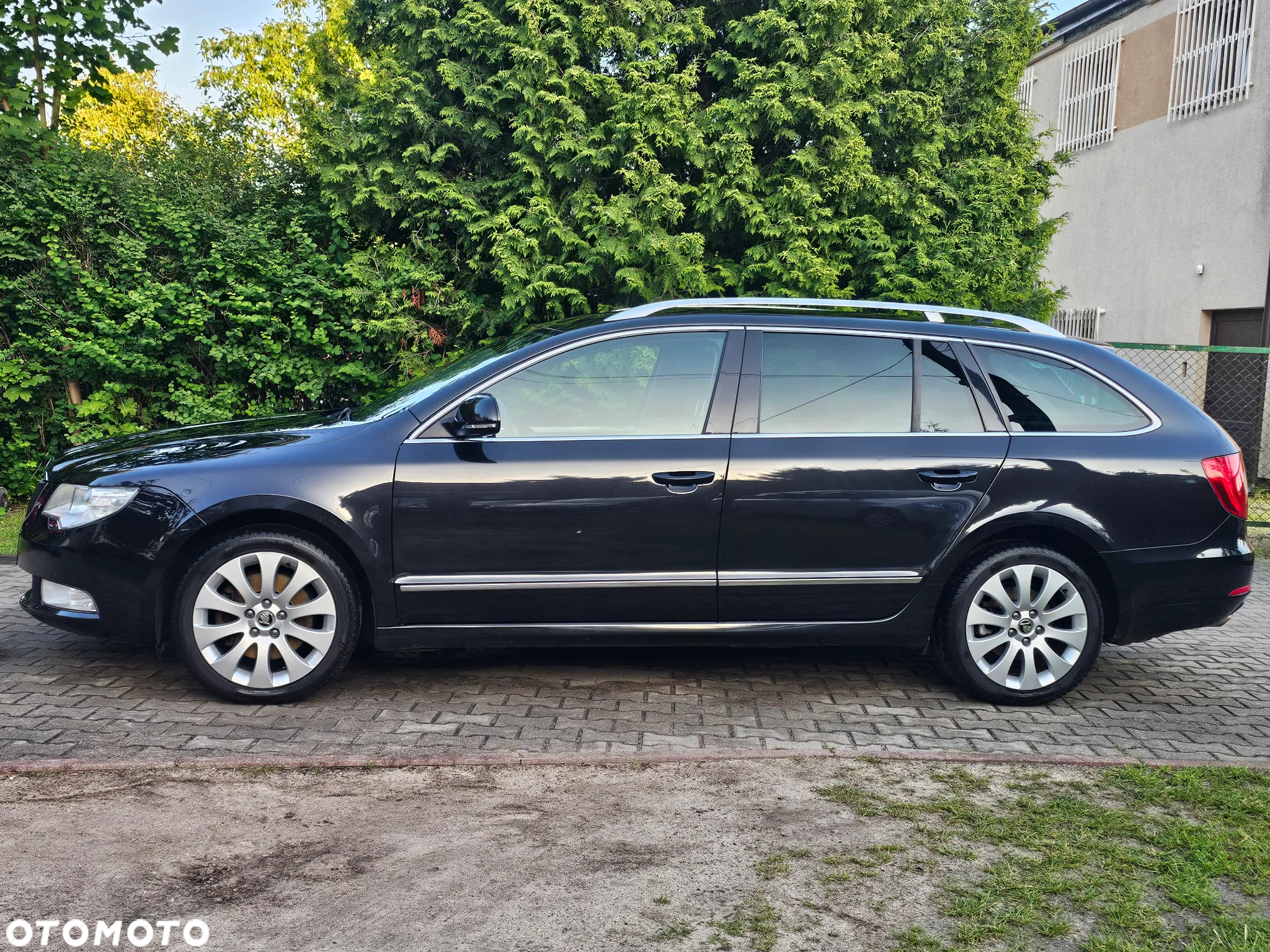 Skoda Superb 2.0 TDI Elegance DSG - 4
