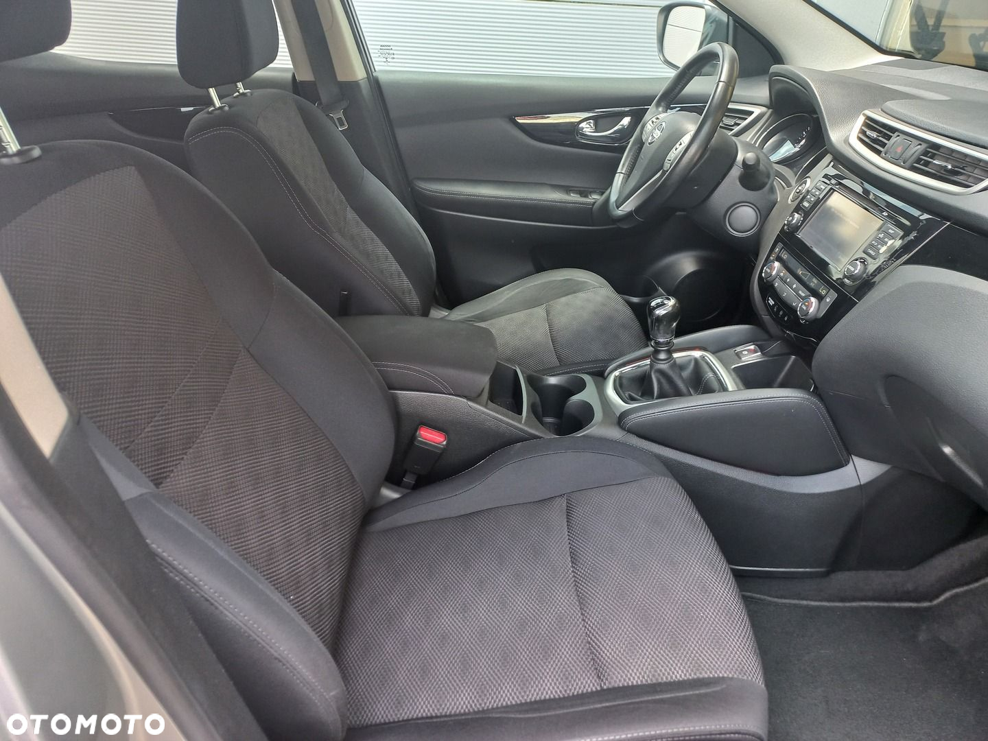 Nissan Qashqai 1.2 DIG-T Acenta EU6 - 14