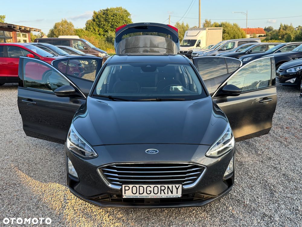 Ford Focus 1.5 EcoBlue STart-Stopp-System TITANIUM X - 11