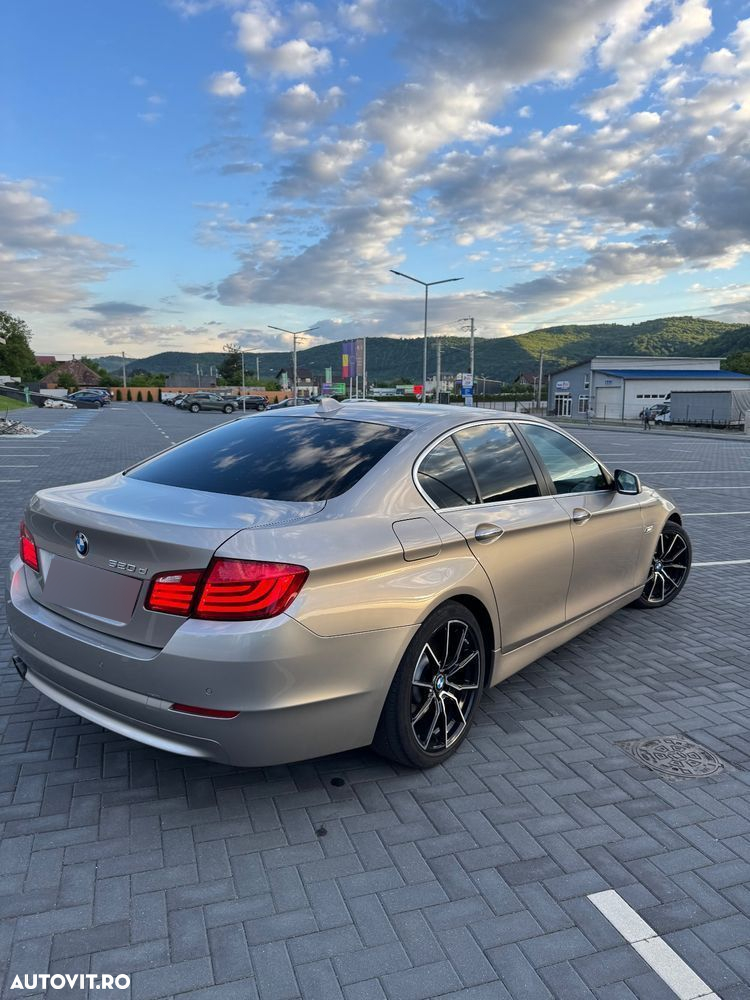 BMW Seria 5 520d EfficientDynamics Edition - 7