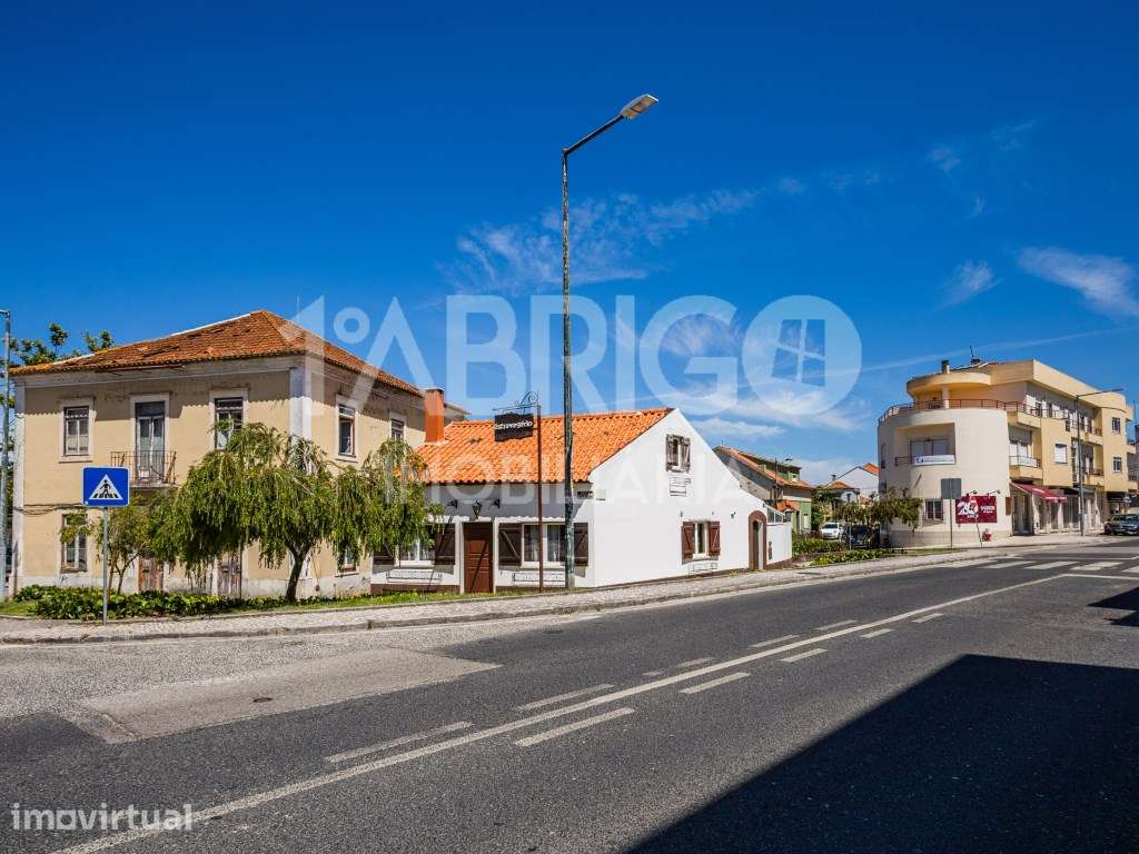 Moradia T3, centro da cidade da Marinha Grande - Grande imagem: 2/41