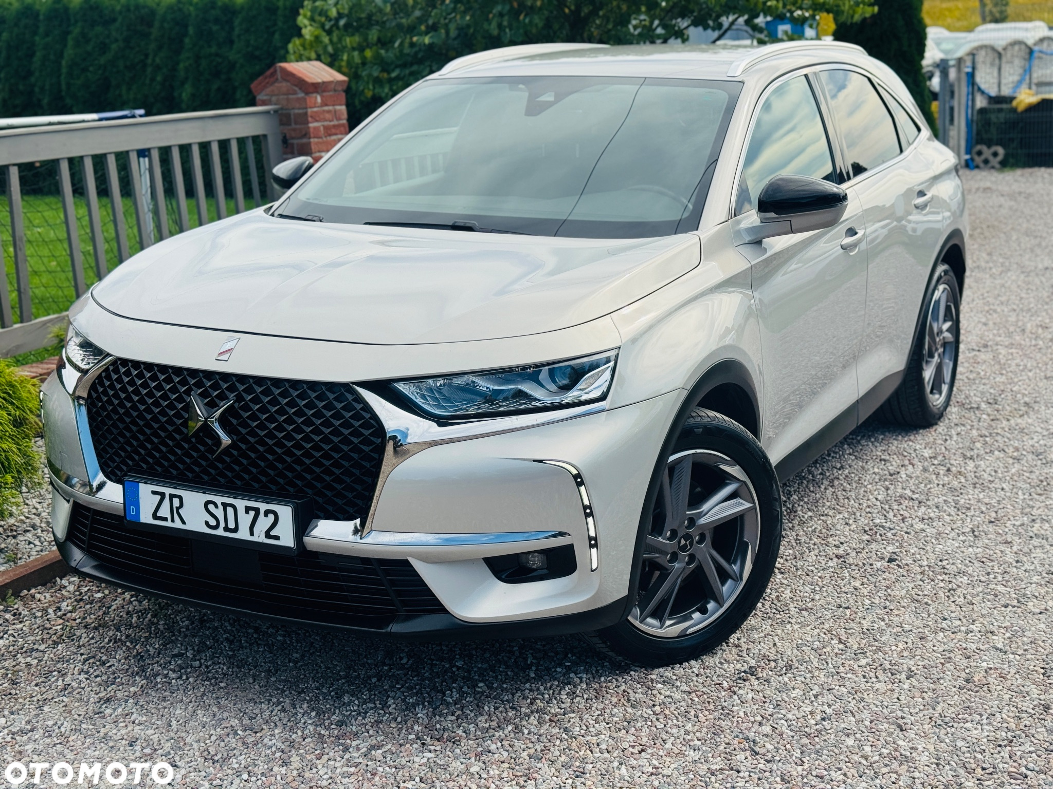 DS Automobiles DS 7 Crossback 1.6 E-Tense Bastille + - 2