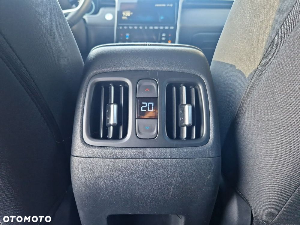 Hyundai Tucson - 24