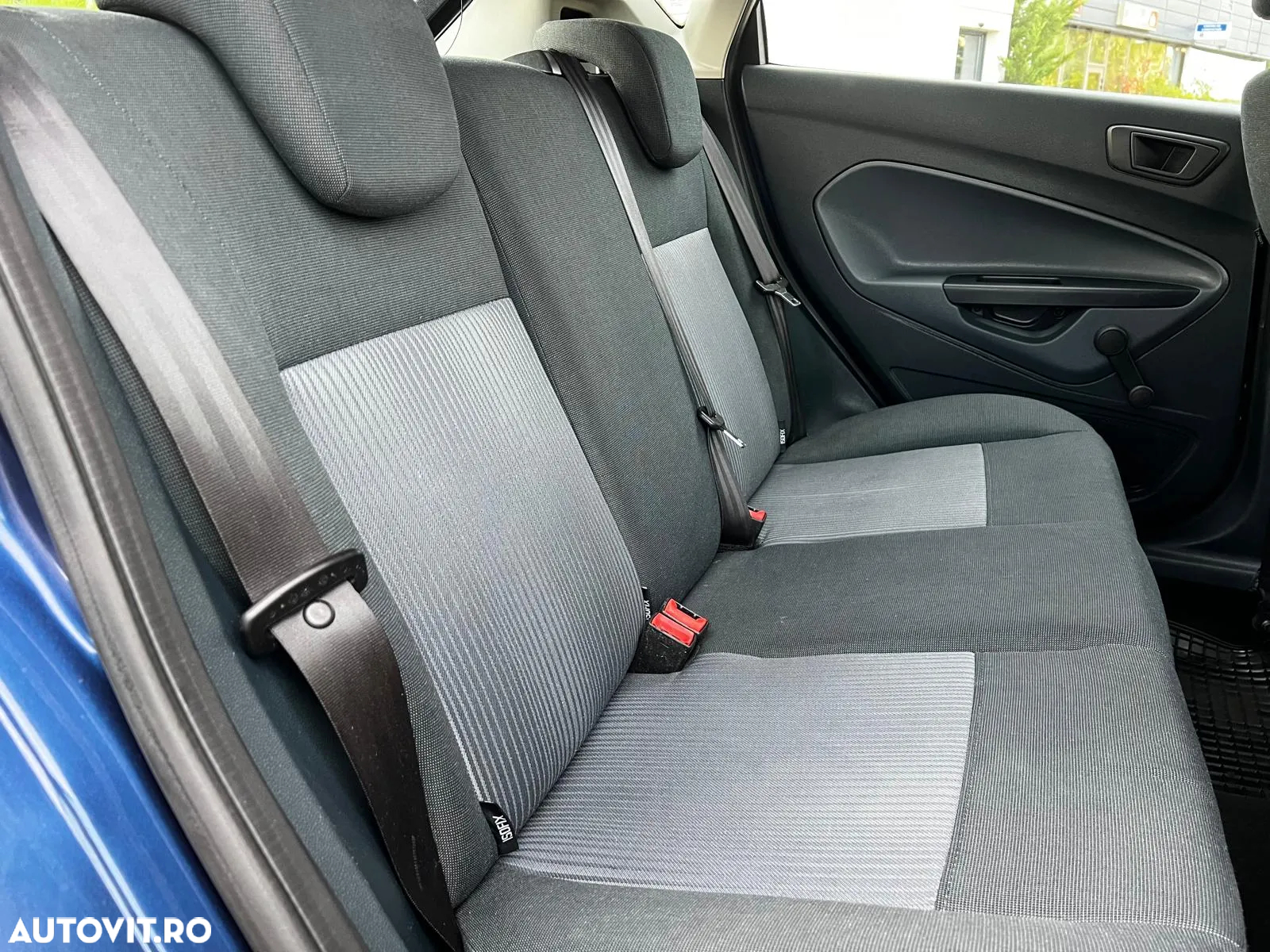 Ford Fiesta 1.4 TDCI Ambiente - 16