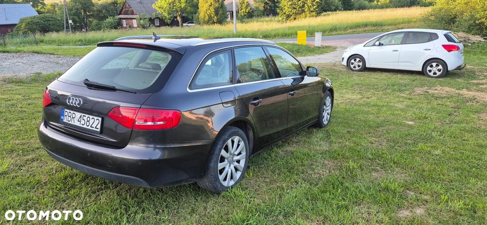 Audi A4 Avant 2.0 TDI DPF quattro S line Sportpaket - 5