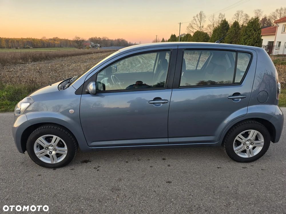 Daihatsu Sirion 1.3 - 11