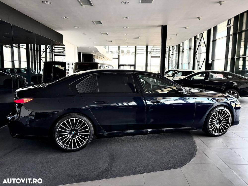 BMW Seria 7 740d xDrive MHEV - 5