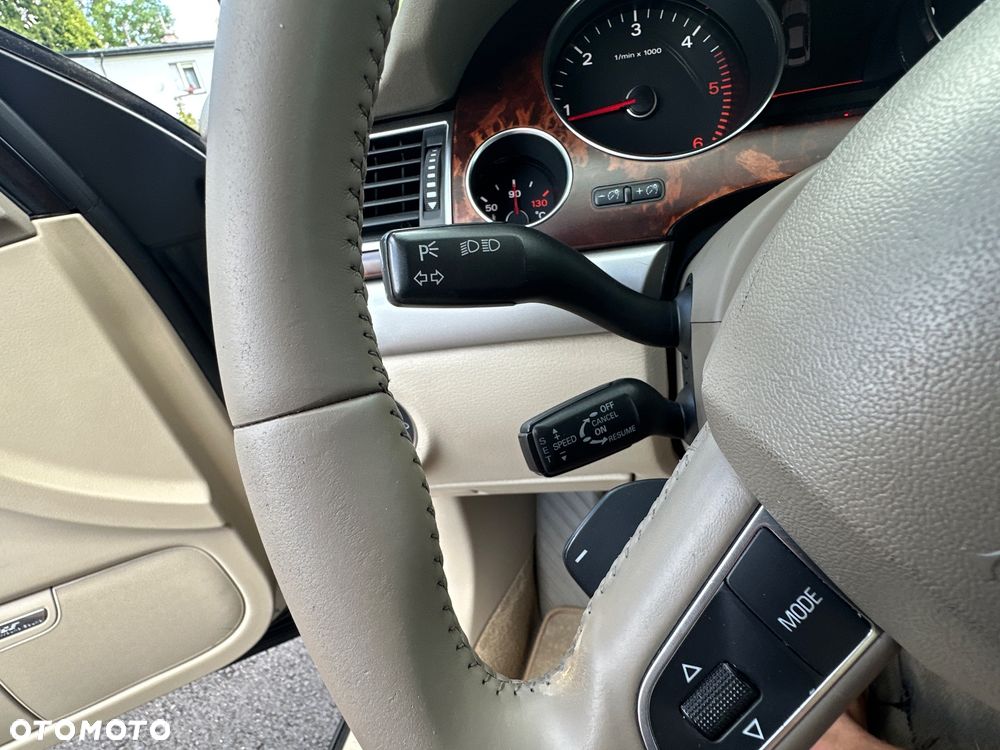 Audi A8 - 29