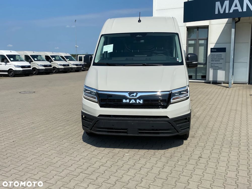 MAN TGE 3.180 4X4 SB - 12