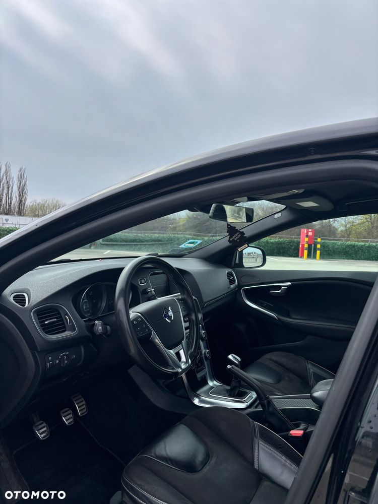 Volvo V40 D2 Drive-E R-Design Kinetic - 7