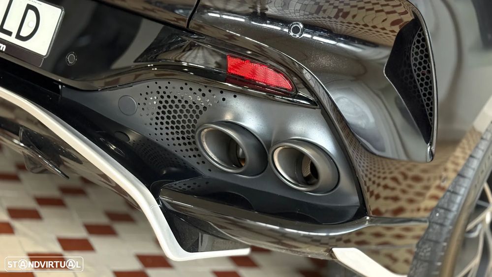 Aston Martin DBX 707 AMR24 - 13