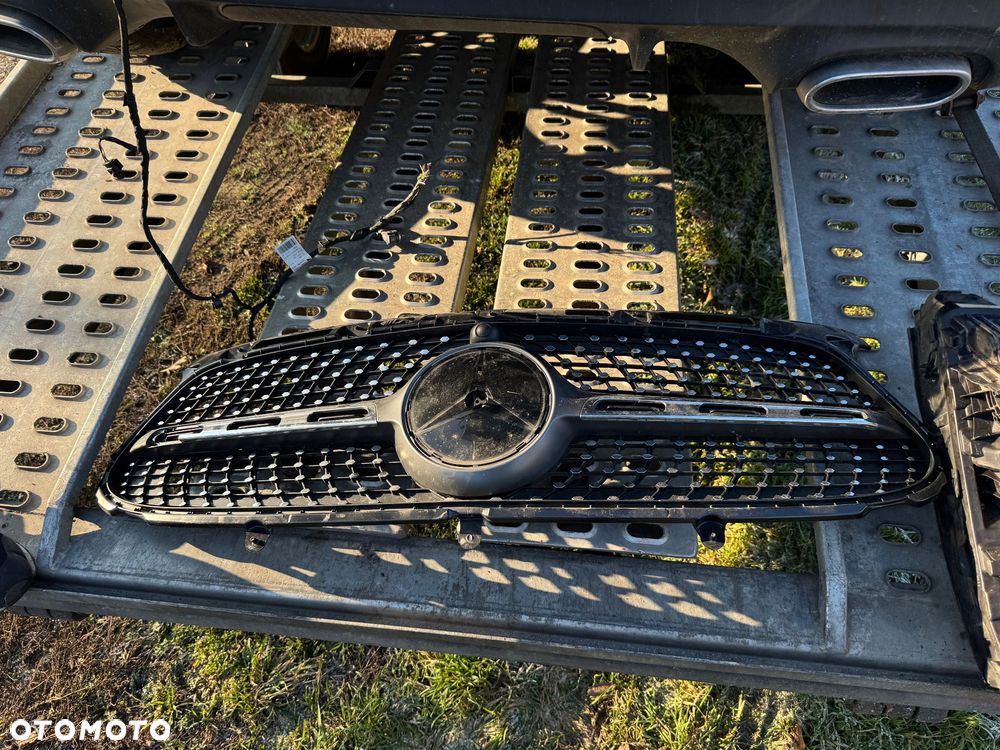 Mercedes-Benz GLA 220 d 4Matic 8G-DCT AMG Line Advanced Plus - 31