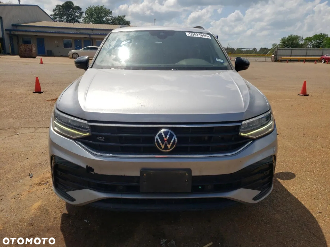 Volkswagen Tiguan - 5