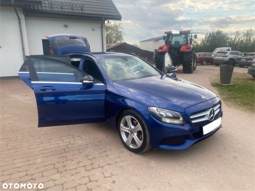 Mercedes-Benz Klasa C 180 BlueTEC 7G-TRONIC Edition 1 - 12