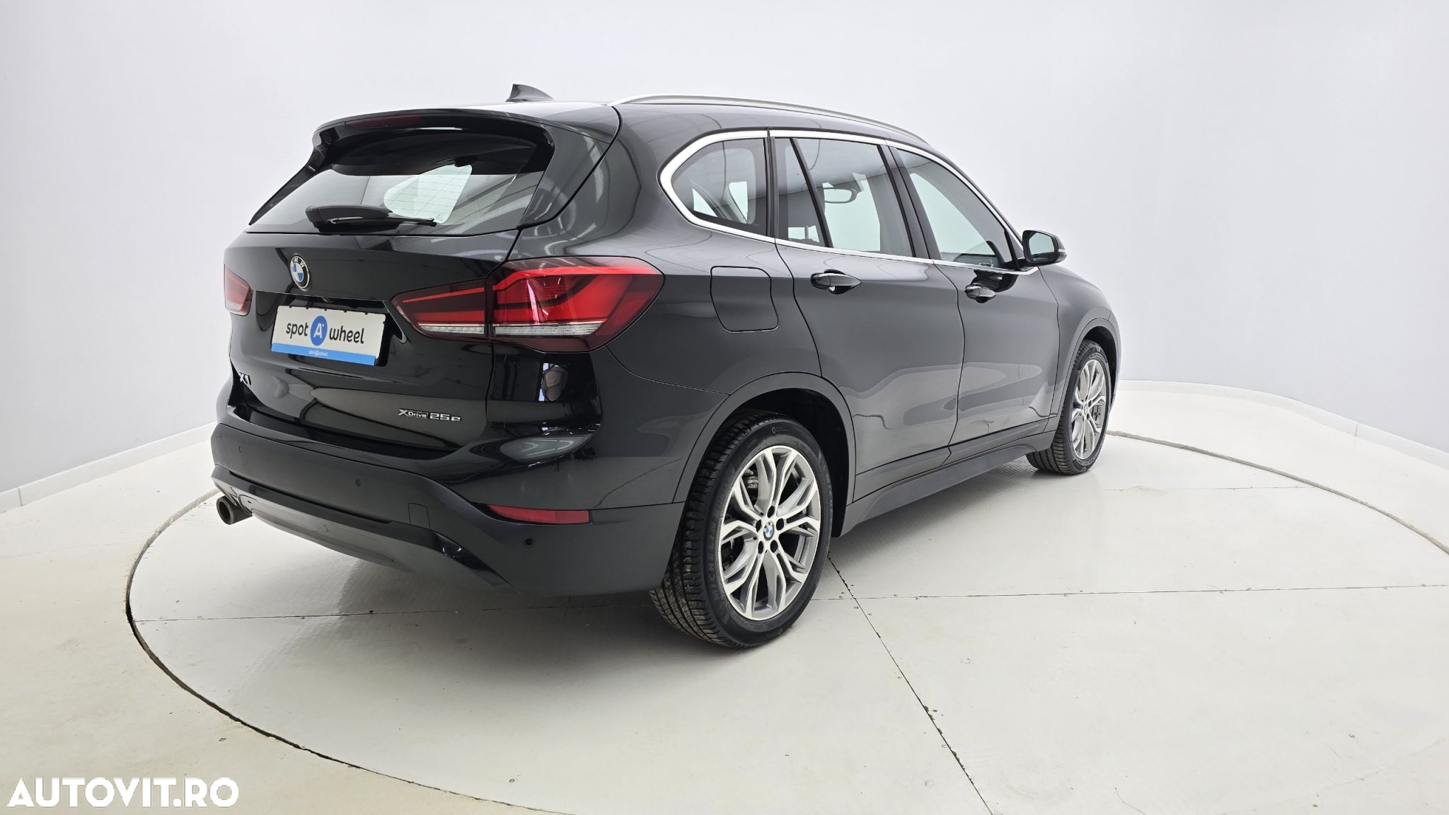BMW X1 - 6