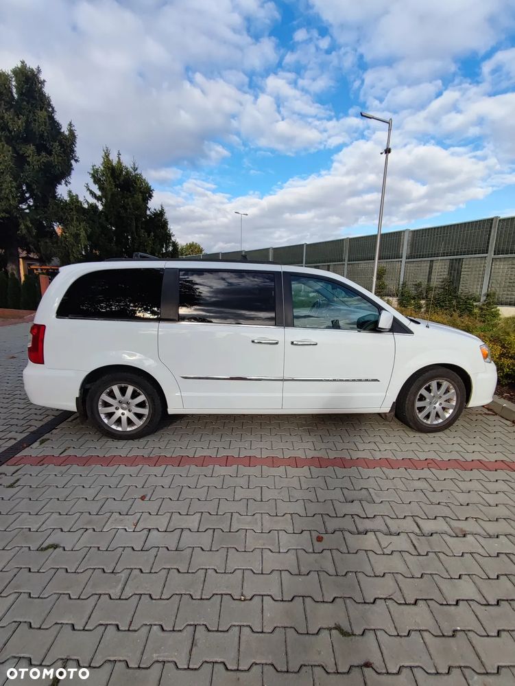 Chrysler Town & Country 3.6 Touring - 3