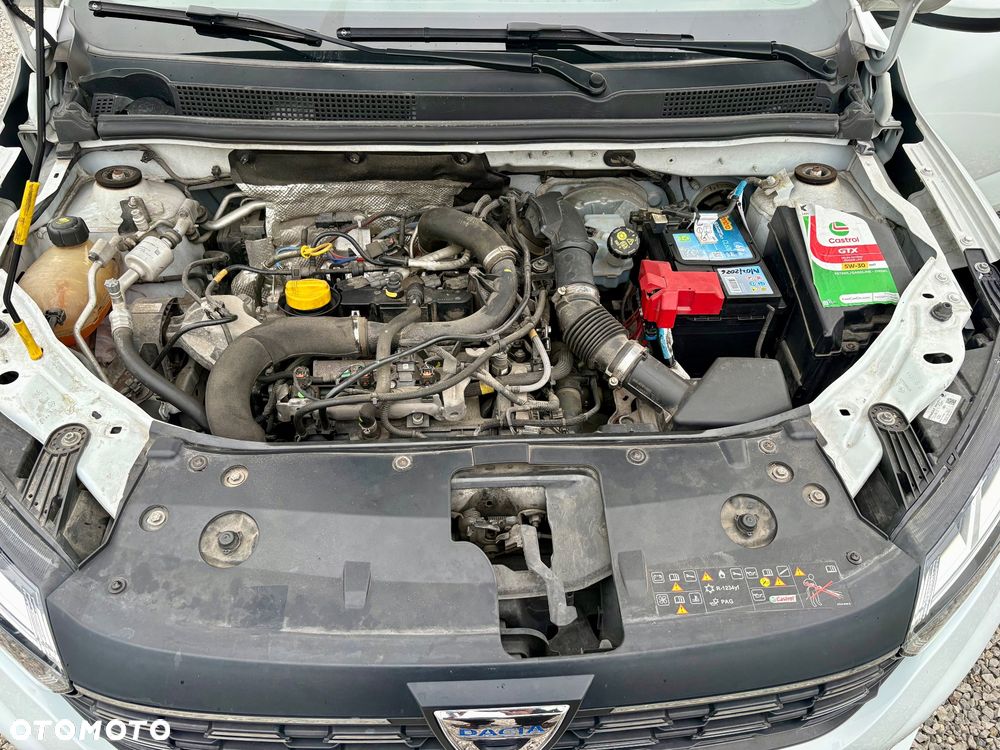 Dacia Logan 0.9 TCe Laureate S&S - 13