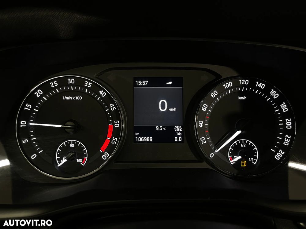 Skoda Octavia 2.0 TDI Ambition - 26