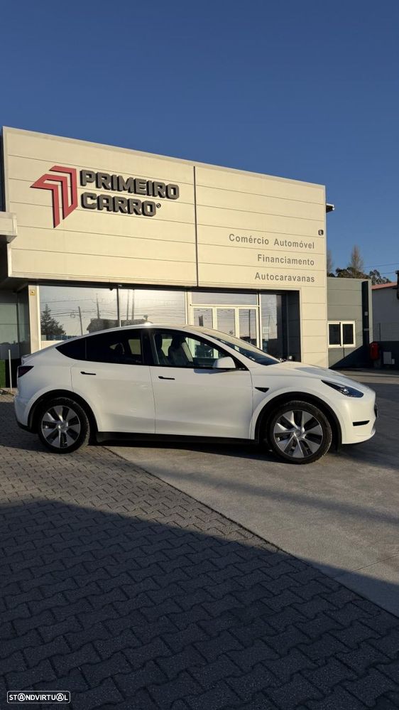 Tesla Model Y Tração Traseira - 35
