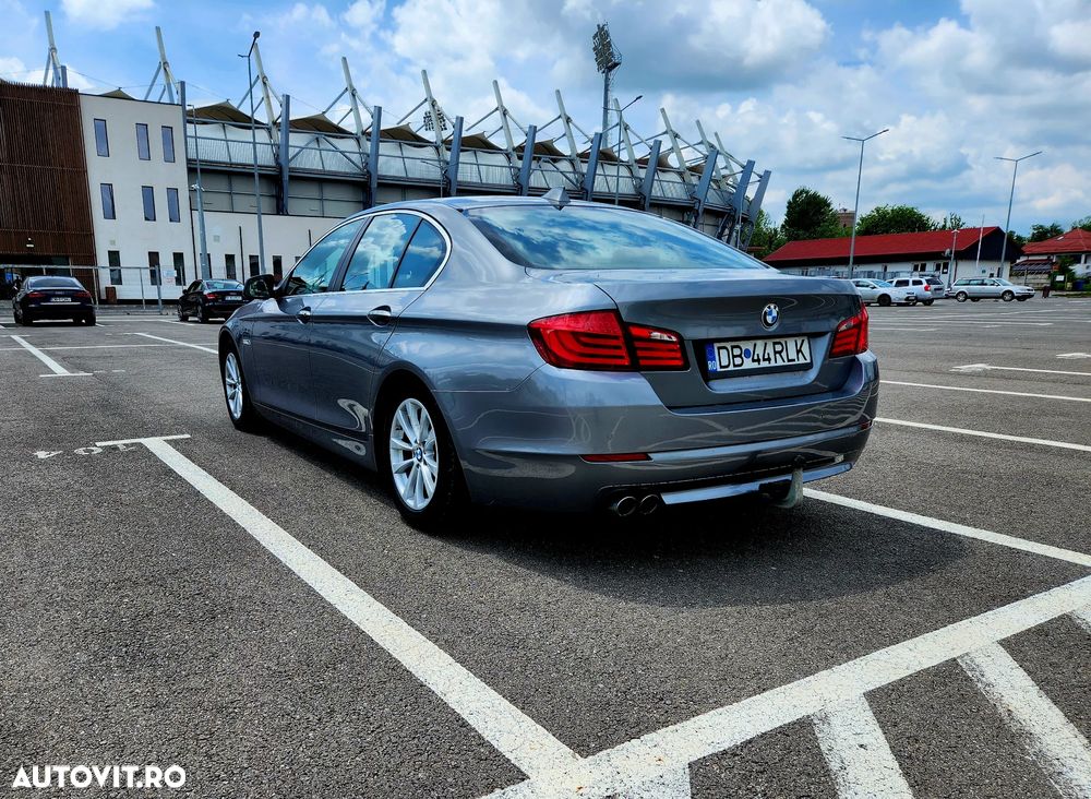 BMW Seria 5 525d Sport-Aut. - 5