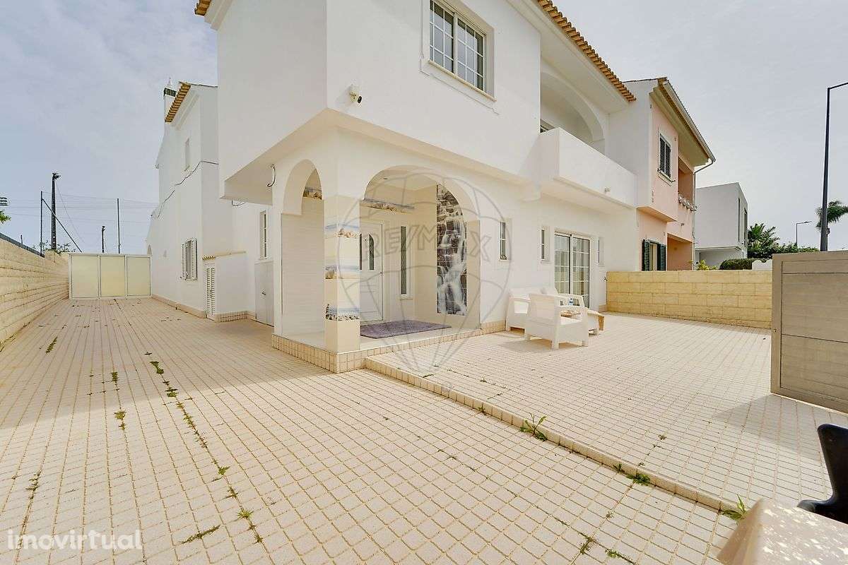 Moradia T4 para venda - Grande imagem: 3/50