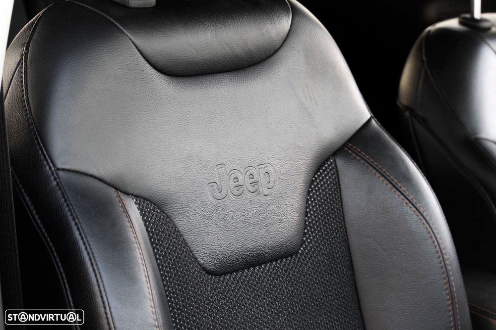 Jeep Compass 1.6 M-Jet Limited - 21