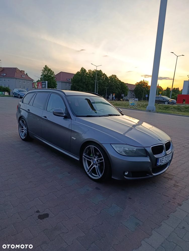 BMW Seria 3 320d Efficient Dynamics Sport Line - 1