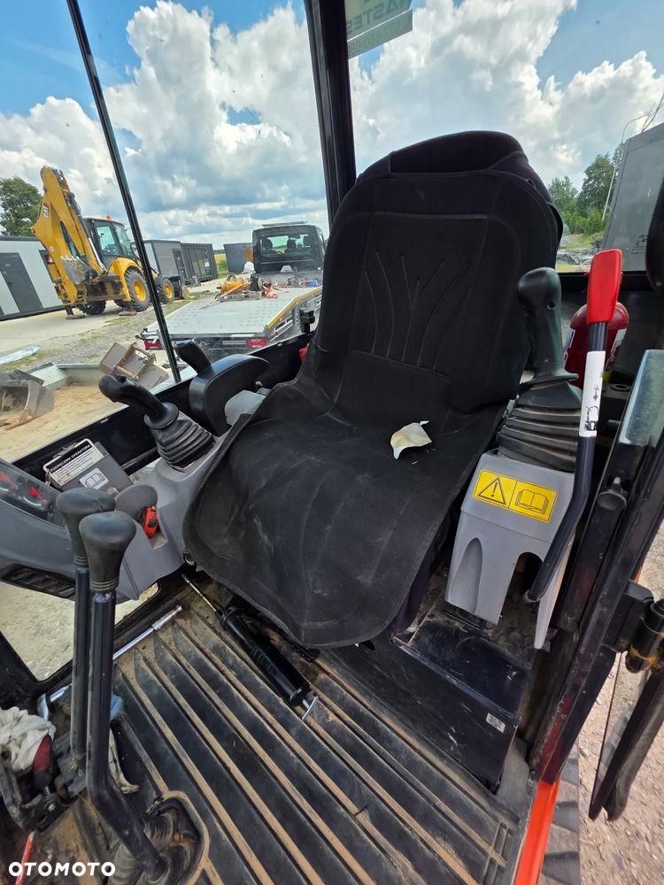 Kubota kx19 - 27