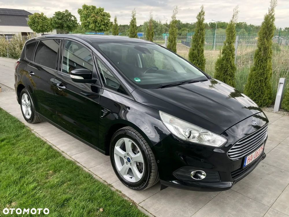 Ford S-Max 2.0 TDCi Titanium PowerShift - 6
